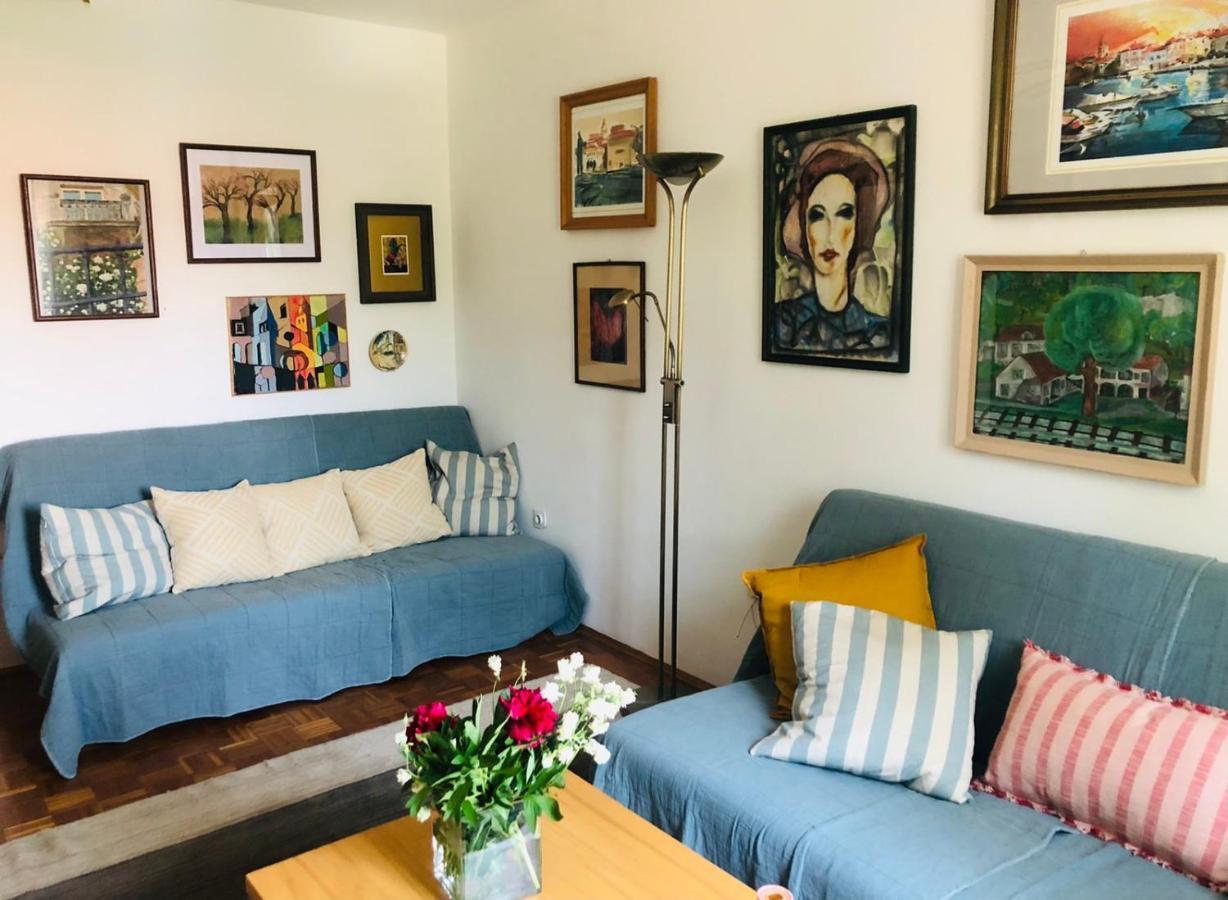 Beautiful Apartment With Balcony PUY 외부 사진